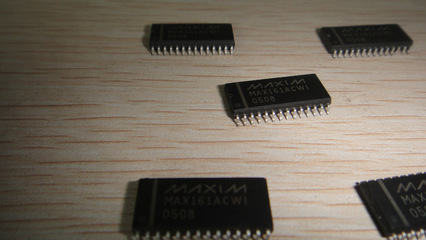 MAX161ACWI集成电路 全面解析价格、供应商与产品特性